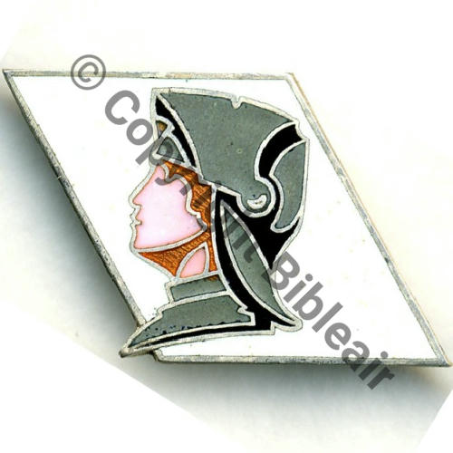 124  1945.46 A1098NH SPA.124 JEANNE ARC 2eDRILLE GC.II.6 Gd Mdle  SM Bol fenetre Dos lisse 45x37mm 141Eur07.06 